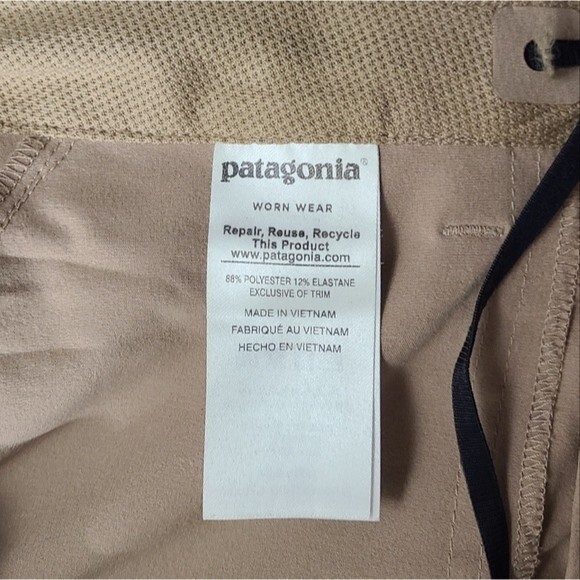 Patagonia Khaki Short Shorts womens size 4 - Picture 6 of 6